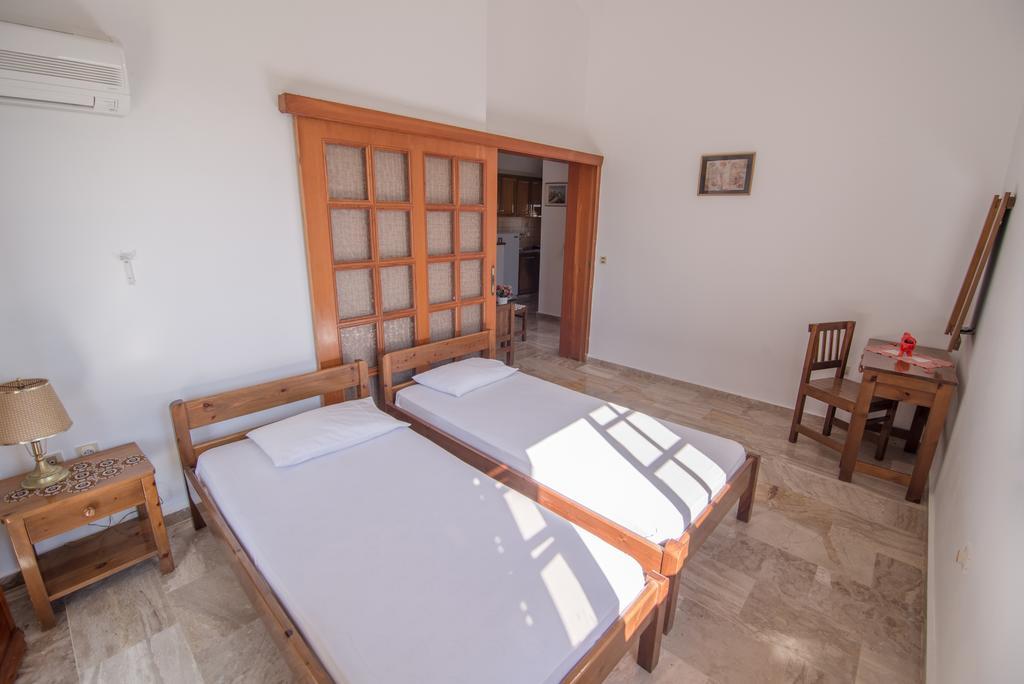 Maria Parameriti Apartments Poros  Buitenkant foto