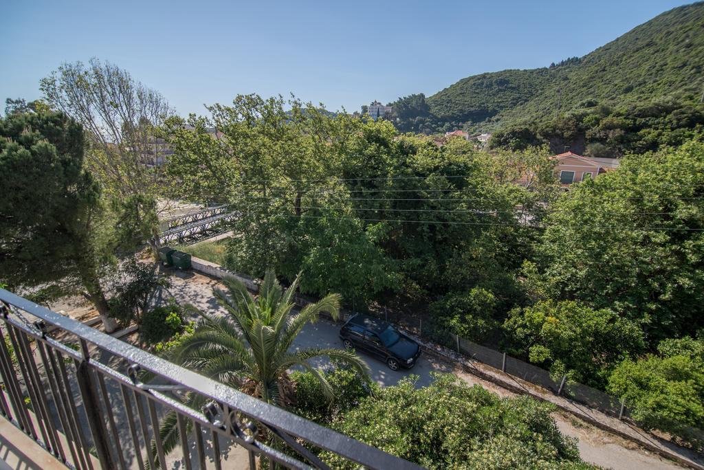 Maria Parameriti Apartments Poros  Buitenkant foto