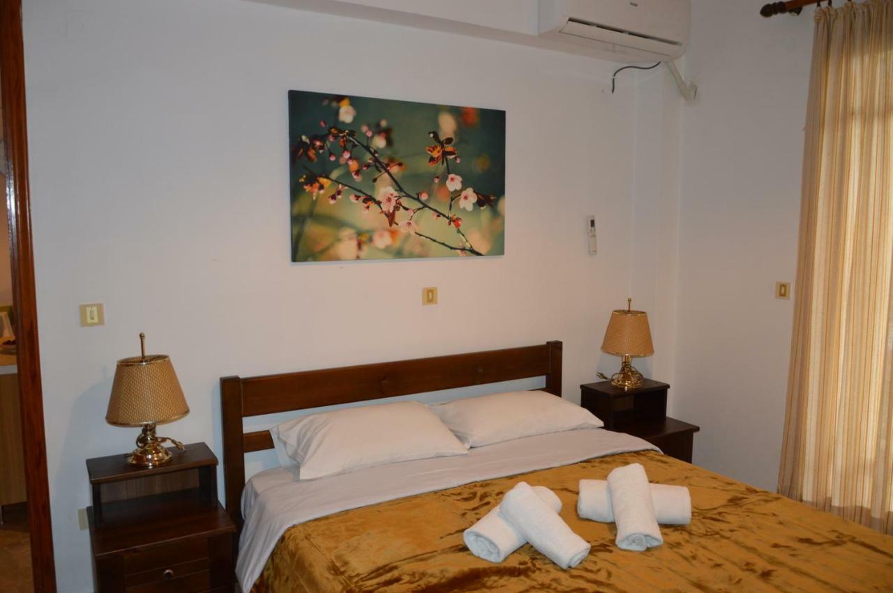 Maria Parameriti Apartments Poros  Buitenkant foto